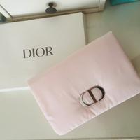 Pochette make up dior