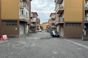 Garage-deposito Mascalucia-corso S.Vito 172