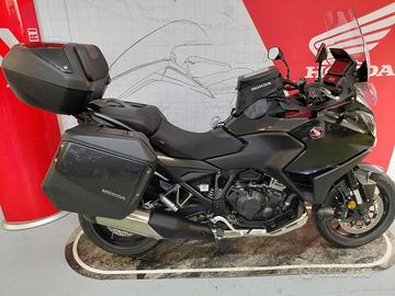 Honda NT 1100 TRAVEL EDITION