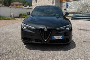 ALFA ROMEO Stelvio 2.0 Turbo 280 CV AT8 Q4 Veloce
