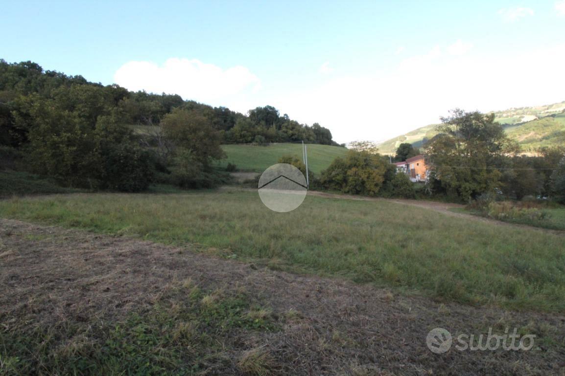 TER. RESIDENZIALE A LANGHIRANO - Vista 4