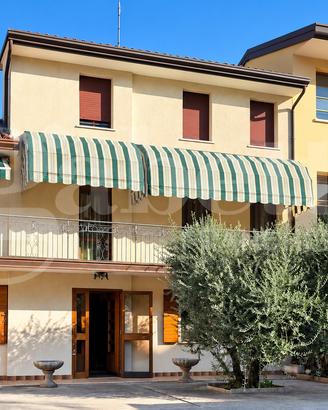 Villa a schiera Pordenone [812VRG]