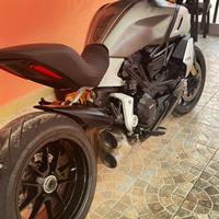 Diavel 1260 s sospensioni Ohlins