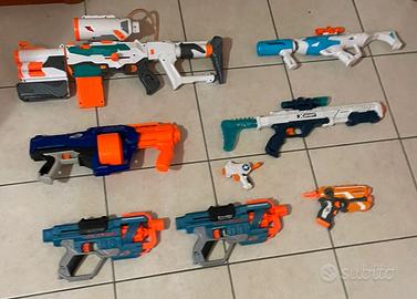 N°8 NERF Pistole Mitra Bazooka + Visore ZEISS VR