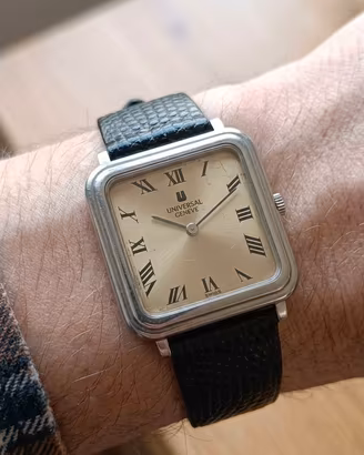 Universal Genève Vintage "Stepped Case" Cal. UG 42