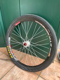 Cerchio anteriore mtb/dirt/dh