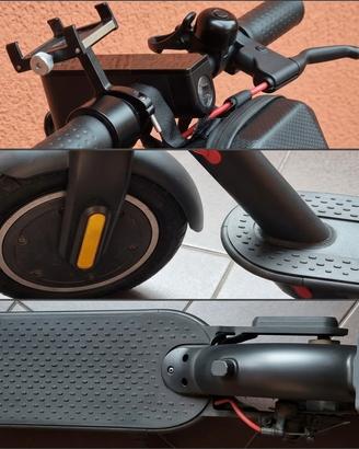 Xiaomi M365 con Frecce Integrate + accessori 