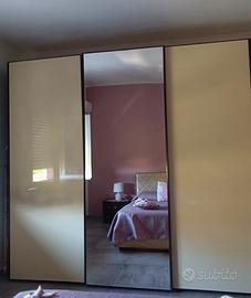Camera da letto moderna 