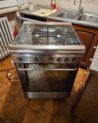 CUCINA SMEG con Piano Cottura e forno