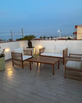 Appartamento con vista mare
