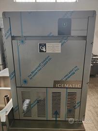 Macchina per ghiaccio