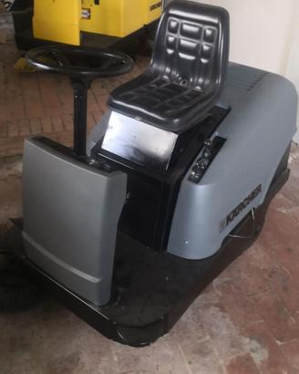 SPAZZATRICE KARCHER