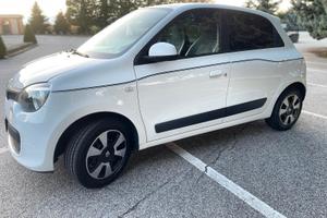 NEOPATENTATI Renault Twingo SCe Lovely