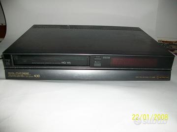 Hitachi VT 430 E - Videotape recorder