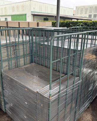 SCAFFALI METALLICI COMPONIBILI
