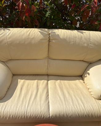 Divani 2 posti + 3 posti