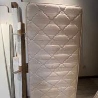 2 Materassi e  2 reti per bambini