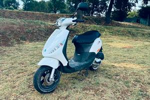 Zip 50 2t 2011