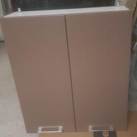 armadietto per il bagno con mensole in vetro