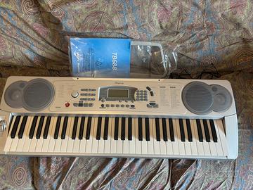 Piano/ Tastiera  Ringway Tb688