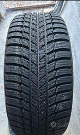 gomma auto invernali 225 40 R18 92V 