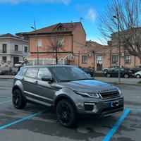Range Rover Evoque nuova motore 3000 km