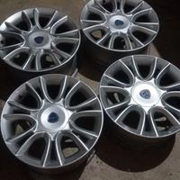 Cerchi in lega 16 lancia delta