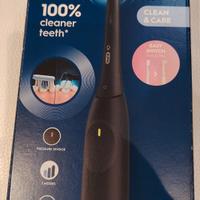 Spazzolino Oral B Io series 2 + 5 testine 