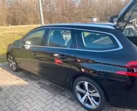 Peugeot 308 bluehdi 130 s&s sw allure