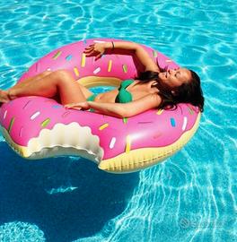 Ciambella Gonfiabile Gigante Donut materassino