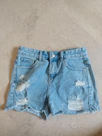 Pantaloncino di jeans 