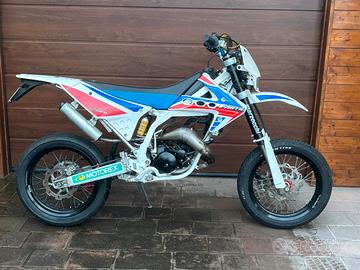 Fantic Caballero 50 motard 2016