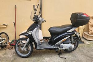 Piaggio liberty 125