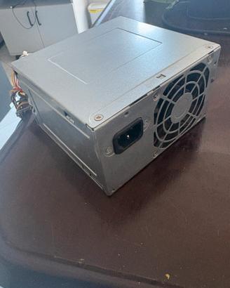 Alimentatore 300 W