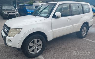 Mitsubishi Pajero 3.2 DI-D 16V 5p. Intense