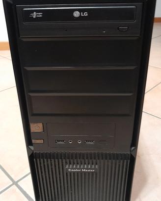PC fisso computer desktop lavoro gaming