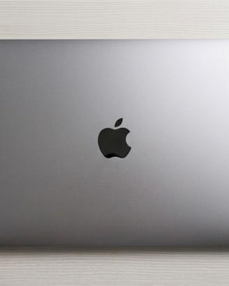 Macbook air 13”