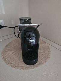 macchinetta caffe Lavazza A Modo Mio