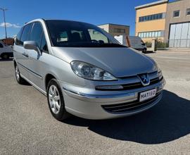 Peugeot 807 2.0 HDi. 5 Posti omologato per 8