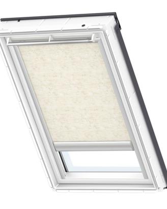 Tenda Velux filtrante solare elettrica
