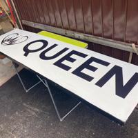 Grande Insegna QUEEN in alluminio
