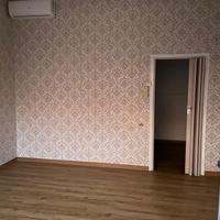 Interessante negozio/ufficio