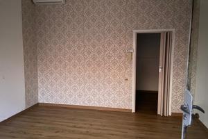 Interessante negozio/ufficio