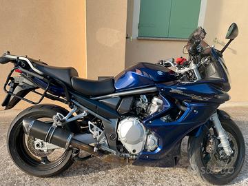 Suzuky bandit gsf 1250 traveller