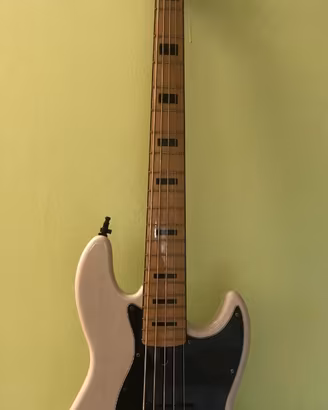 Basso Sire Marcus Miller V7 5 corde