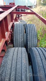 Semirimorchio trasporto container (ralletta)