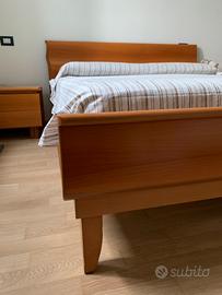 Struttura letto e comodini