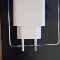 Caricabatterie Sony da 25 watt per smartphone e ta