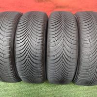 205 60 16 Gomme Invernal 95-99% Michelin 205 60R16