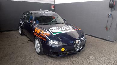 Alfa 147 truck day - pista